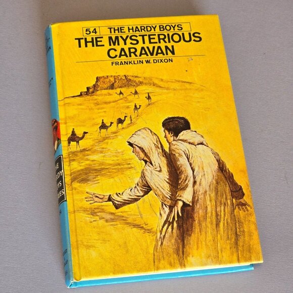The Hardy Boys The Mysterious Caravan Franklin W Dixon 1975 Hardcover Book - Picture 1 of 15